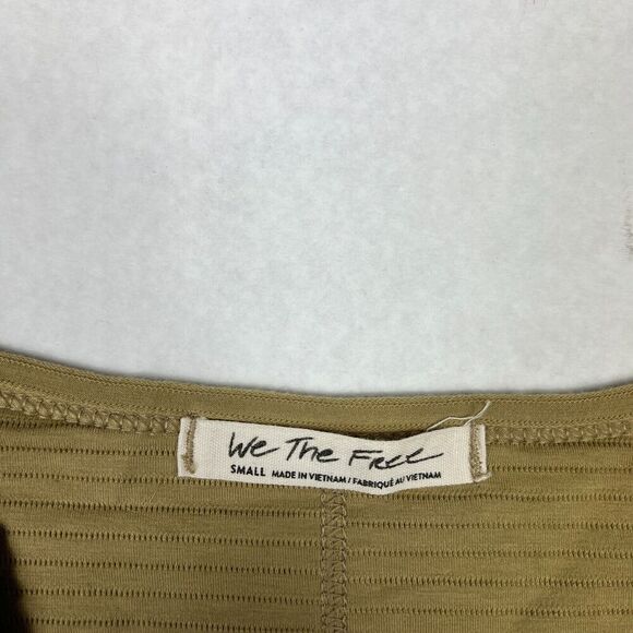 We The Free People Cropped Shirt Green Henley Long Sleeve Ruffled Boho Top SMALL - Picture 4 of 10